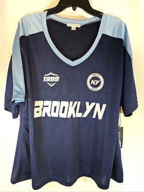 2/$20 Nwt Love Dazed 2X Brooklyn NY Jersey